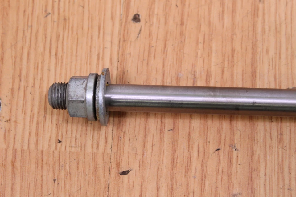 Honda SL100 1970 eje delantero Foto 2 de 4