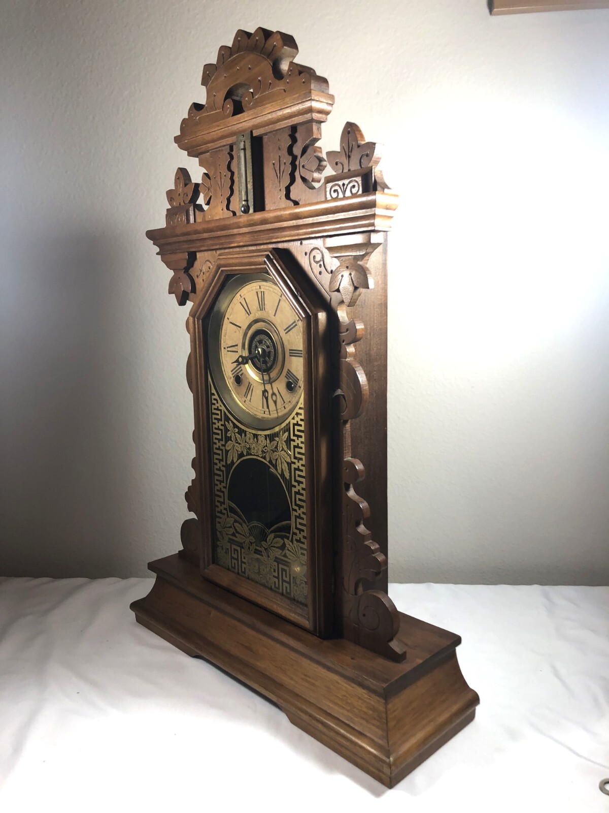 Antique Walnut E. Ingraham & Co. Pansy Parlor Clock for Mantel / Shelf
