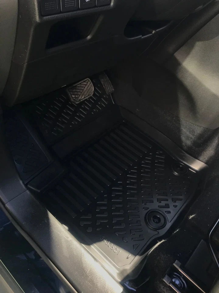 Alfombrillas forro coche para Suzuki S-Cross 2022-2025 goma TPE todo tipo de clima negro Foto 3 de 4