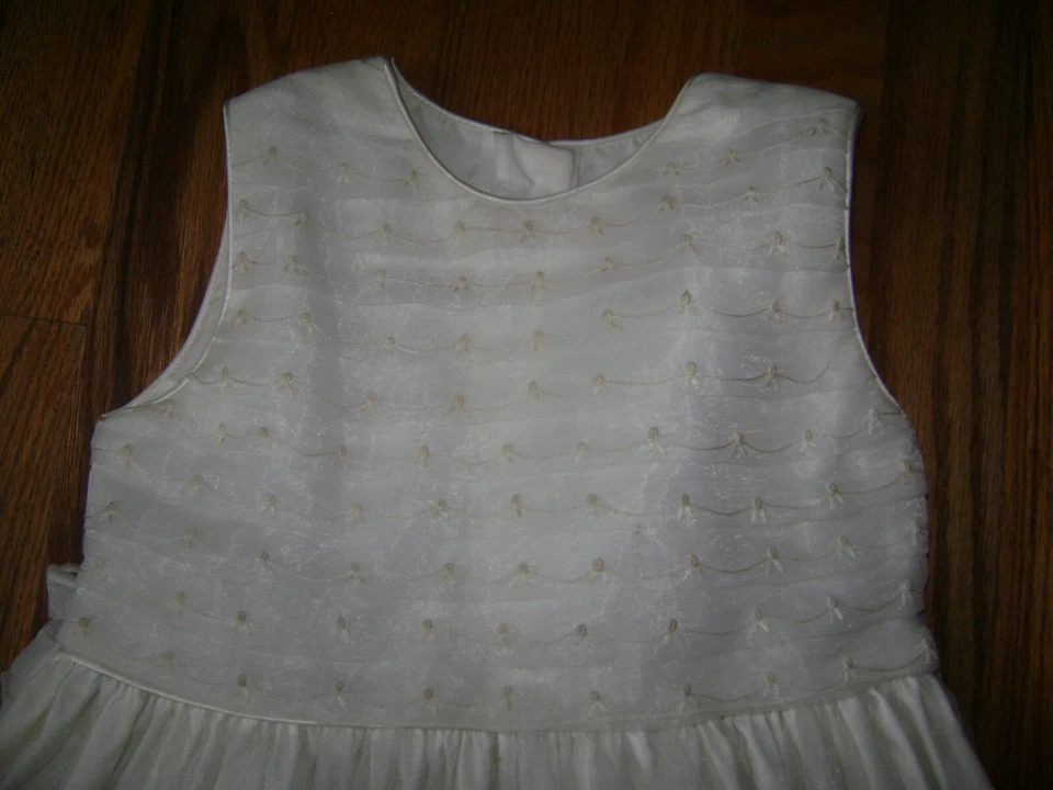 Strasburg GIRLS DRESS size 5 5T IVORY OFF WHITE COMMUNION CHRISTENING STUNNING - Photo 4/4
