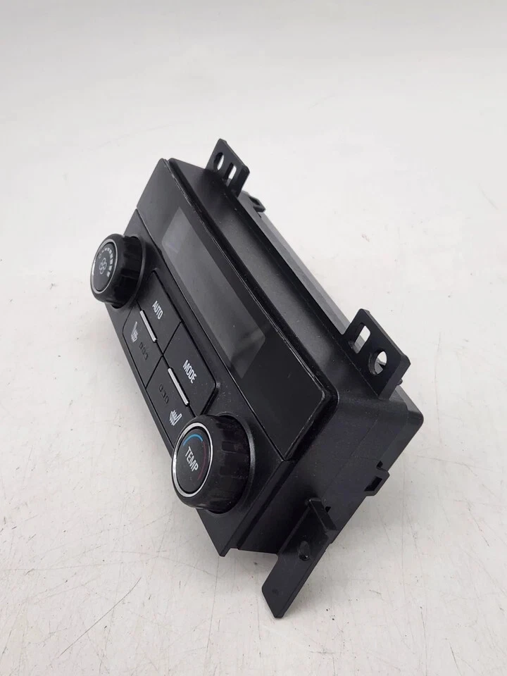 GMC Yukon XL 1500 2014-2017 Chevrolet Suburban 1500 aire acondicionado calefacción climatización Foto 3 de 4