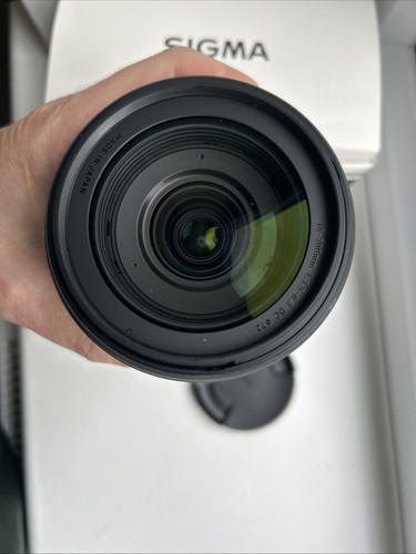 SIGMA 18-300mm F 3.5-6.3 DC Macro Contemporary Lens Nikon Fit / GREAT CONDITION - Picture 8 of 13