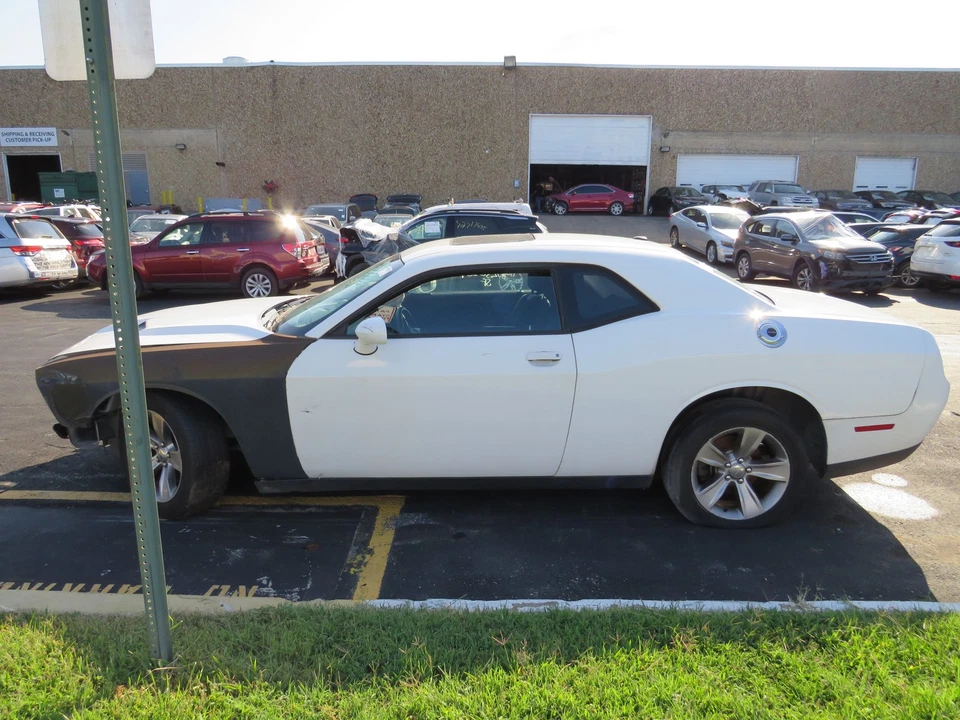 2016 Dodge Challenger Wiper Motor Front OEM 68044164AA - Image 3 of 4