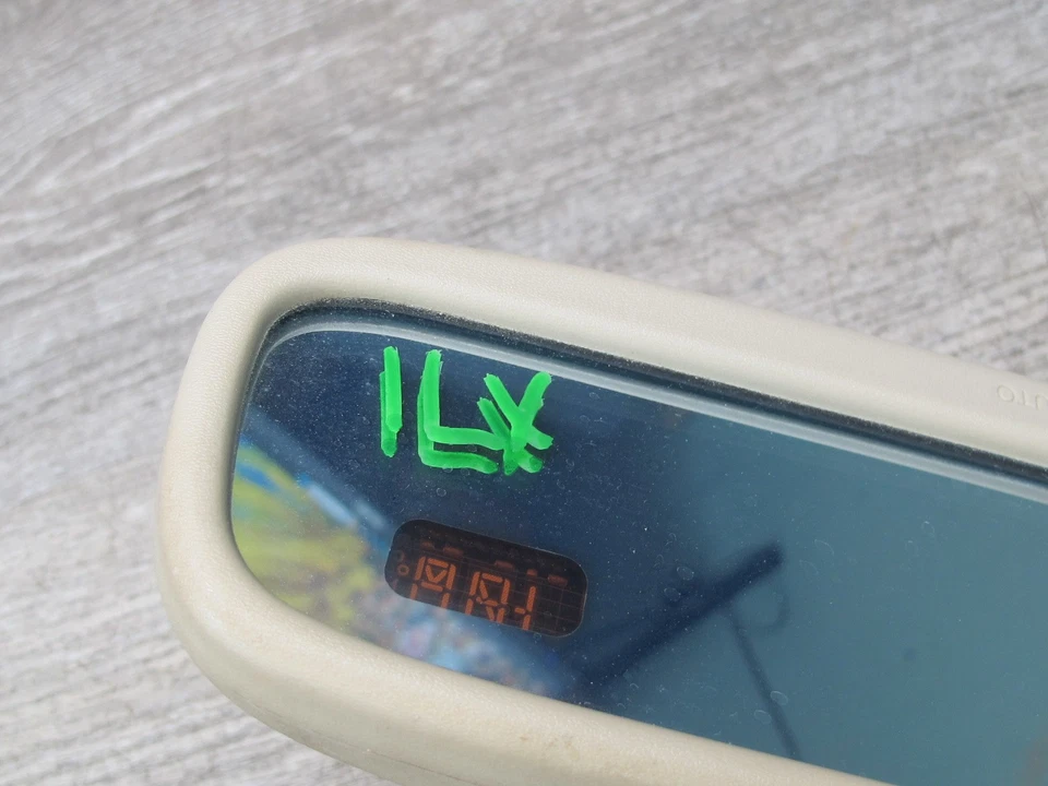 1998-2002 LEXUS J100 LX470 AUTO DIMMING INTERIOR REAR VIEW MIRROR - Image 2 of 4