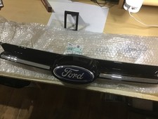 New Genuine Ford Focus Mk3 Front Bumper Upper Grille Black Less ST 11-15 2049686