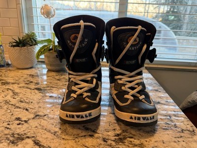 Vintage Kids Airwalk Snowboard Boots Size 7