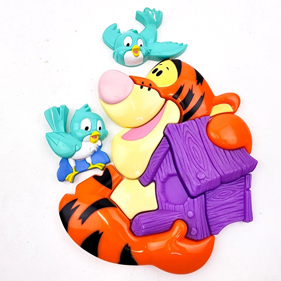 Vintage Disney Winnie the Pooh Tigger Bird House Hard Plastic 3D Puzzle 2000 - Image 3 of 4