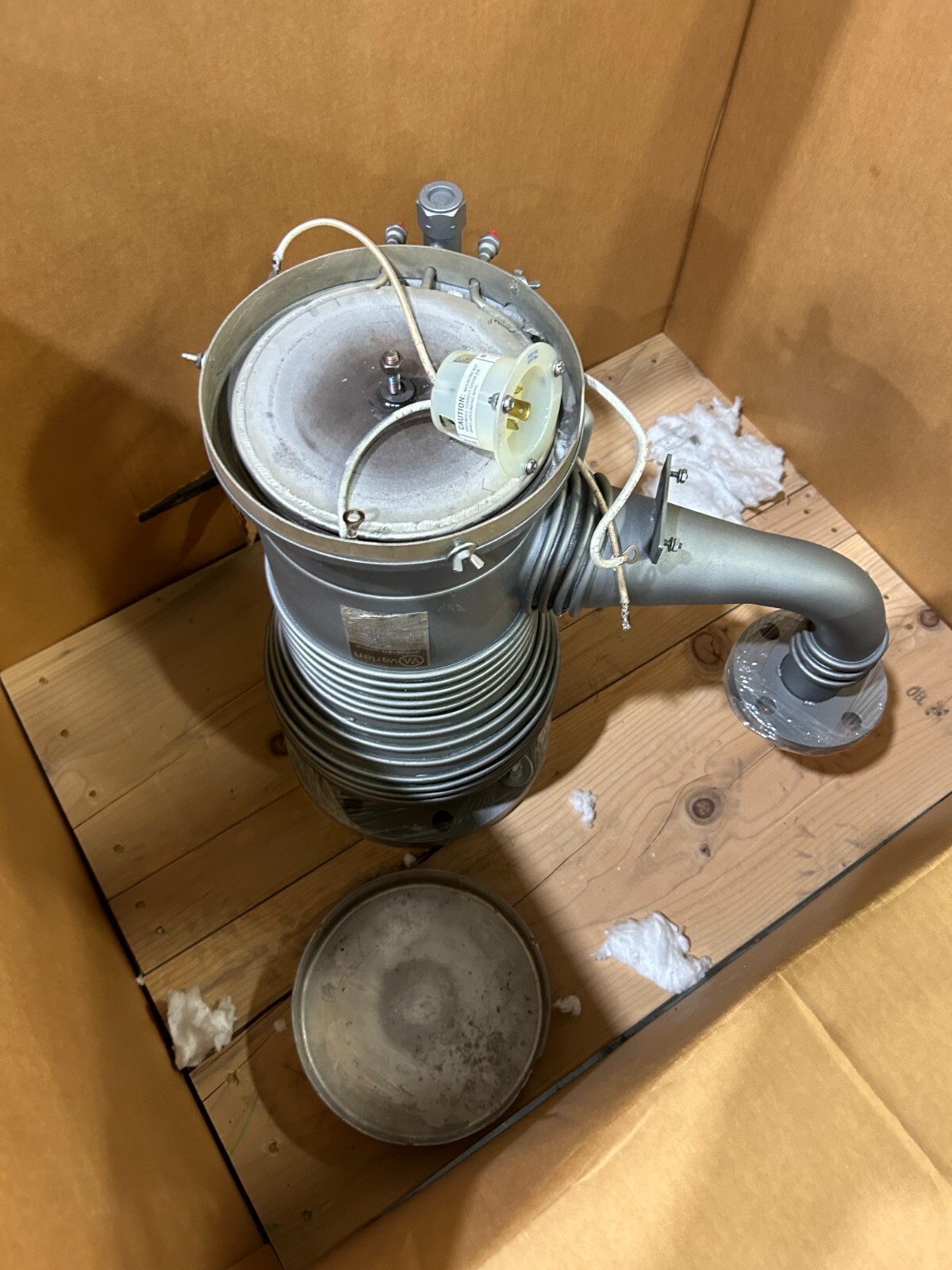 VARIAN DIFFUSION PUMP Model: 0148