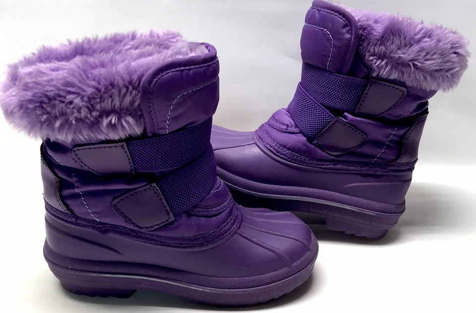 Circo Thermalite 雪地靴 儿童 M 码 7-8 紫色 心形 毛茸 温暖 男女通用 冬季 — 第 2/4 张图片