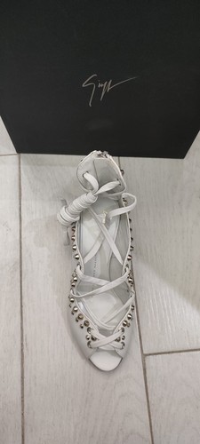 Giuseppe Zanotti Sandalia Zapato Piel Blanco Mujer Cn Tachuelas Talla Ue 34,5 - Imagen 2 de 9