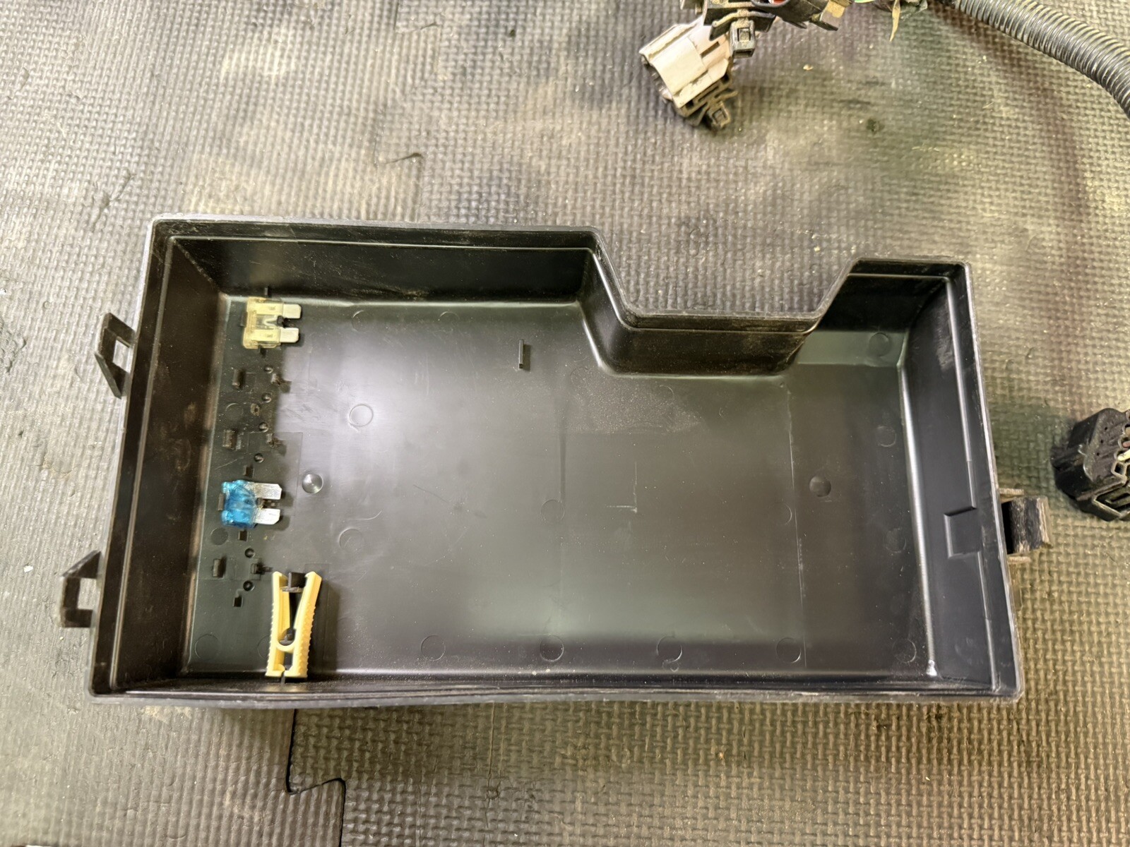 Picture 4 of 12