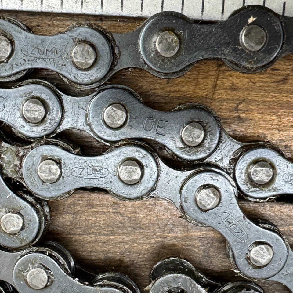 Bicicleta de Colección IZUMI Cadena NOS 3/32 112 Antigua Carretera BMX 1980 70s 80s Despegue A2 Foto 4 de 4