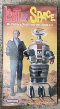Lost in Space Dr Zachary Smith and Robot B-9 Polar Lights Models NEW old stock