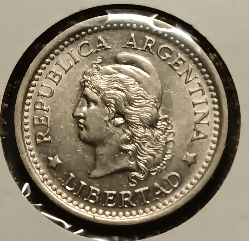1957 Argentina 1 Peso. Uncirculated Condition. Beautiful Coin. 