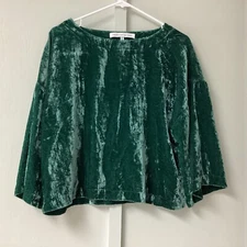 CUPCAKES & CASHMERE Velvet Velour Half Sleeve Boxy Top XS Green Crewneck