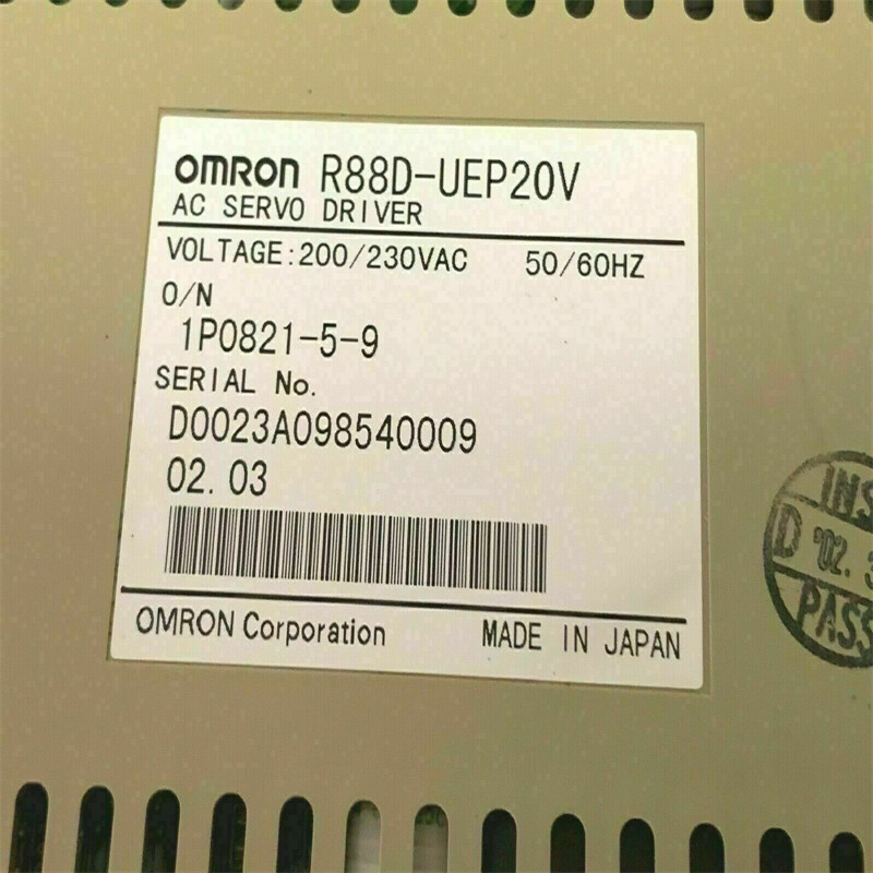 New Omron servo drive RR88D-UEP20V R88D-UEP20V IN BOX free