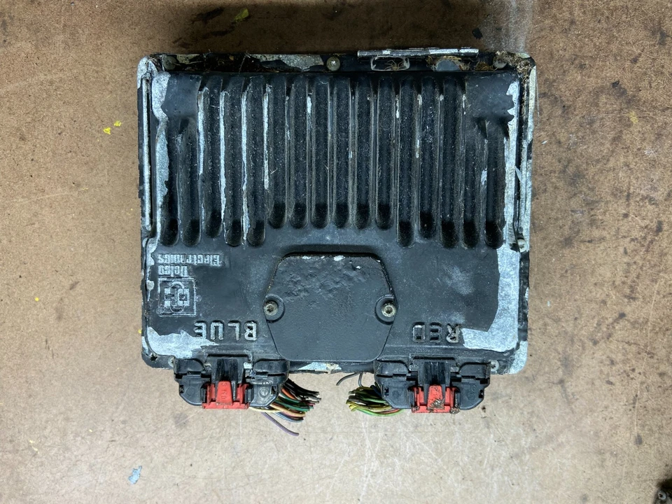 1999 2000 Cadillac Escalade Engine Control Module ECM ECU J5601 - Image 2 of 4