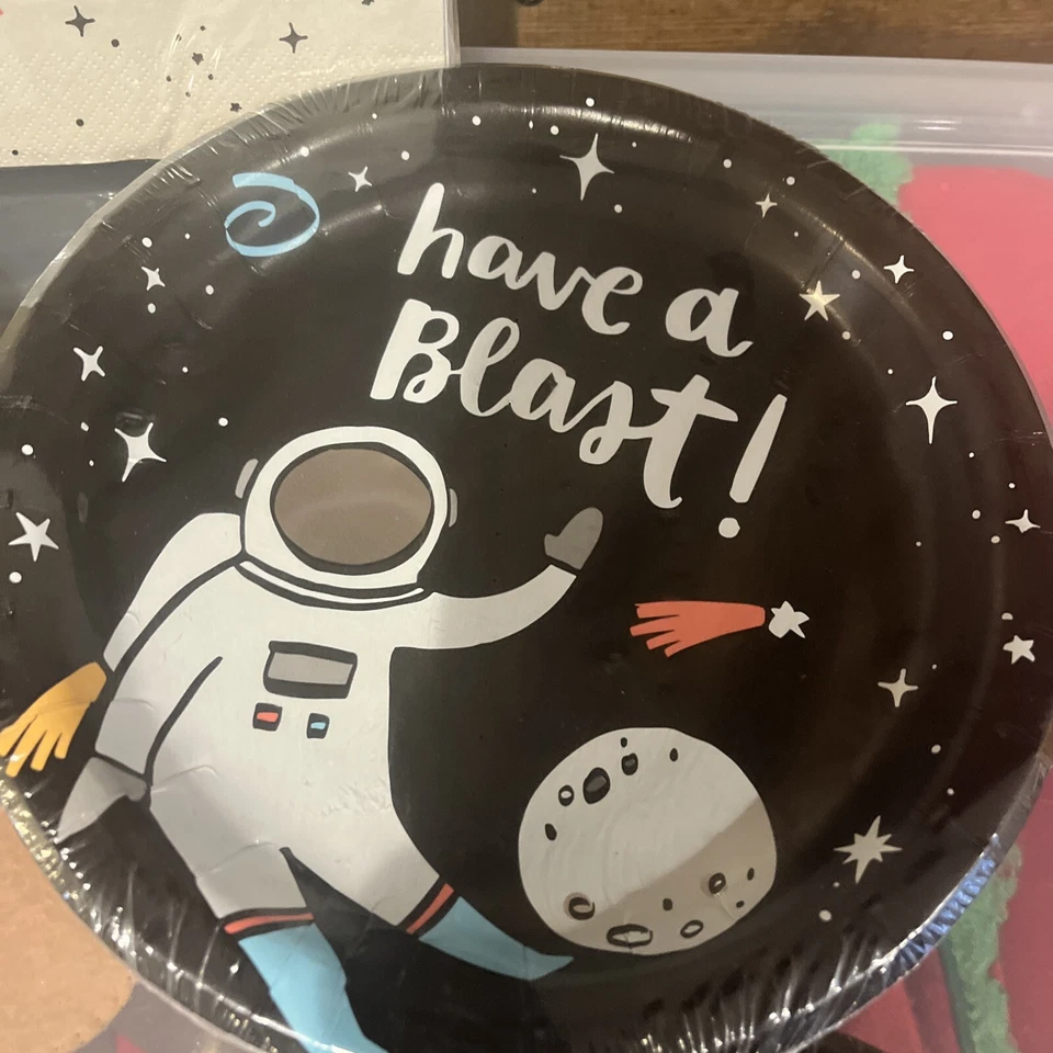 Pastel de fiesta de astronautas + platos de cena y servilletas para 20 personas SELLADOS Foto 3 de 4