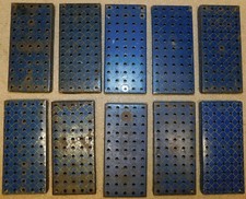 10 PLAQUES A REBORDS BLEU OR 14x6cm réf 52 . MECCANO ANNEES 34/54 BOITE 0 à 10