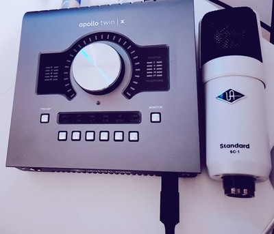Universal Audio Apollo Twin x Quad With SC-1 MICROPHONE. 