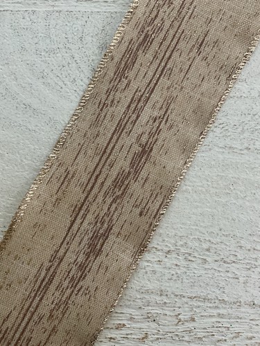 5 YARDS CHRISTMAS TAN & BROWN PRINT WITH GOLD WIRED EDGE RIBBON, 2 1/2" Wide - Picture 3 of 3