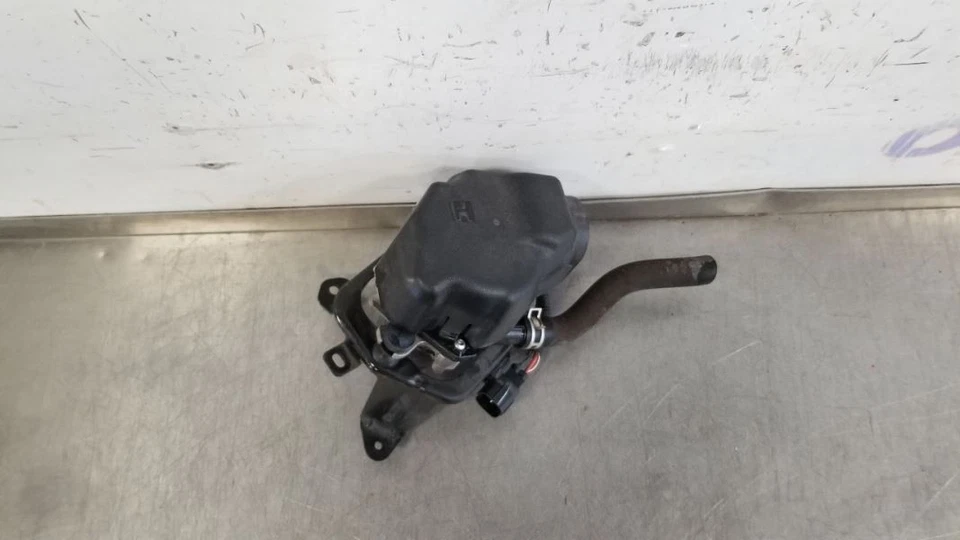 Módulo de control de aire y combustible del motor Toyota Tacoma 13 2013 Foto 2 de 4