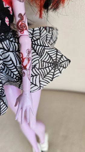 Monster High Operetta Dance Class bambola Mattel 2012 con scarpe, borsa quasi completa - Foto 8 di 9