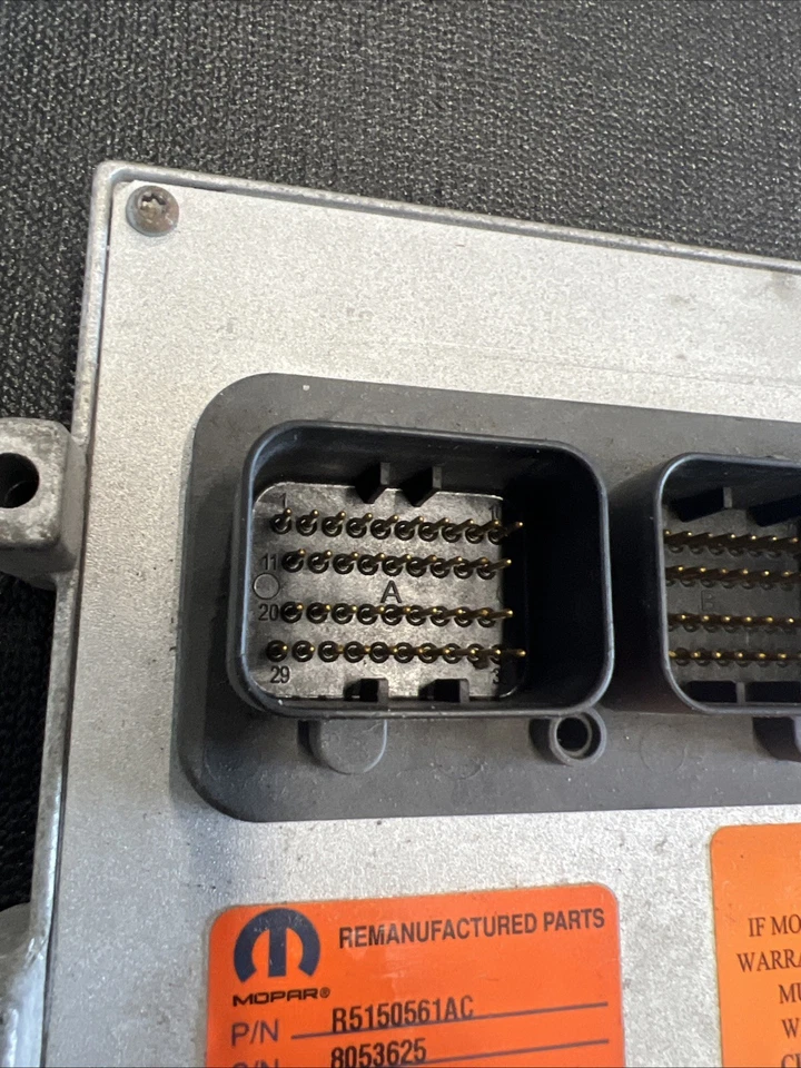 Dodge Nitro 2011 módulo de control del motor V6 4,0 L Mopar R5150561AC Foto 3 de 4