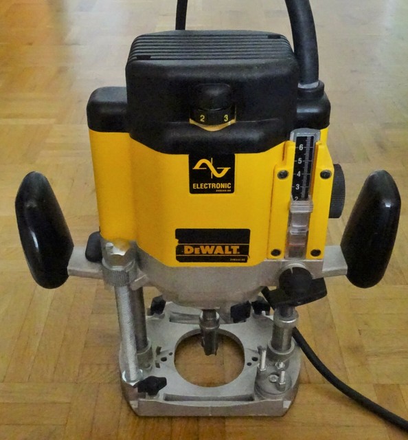 dewalt oberfr�se dw625e