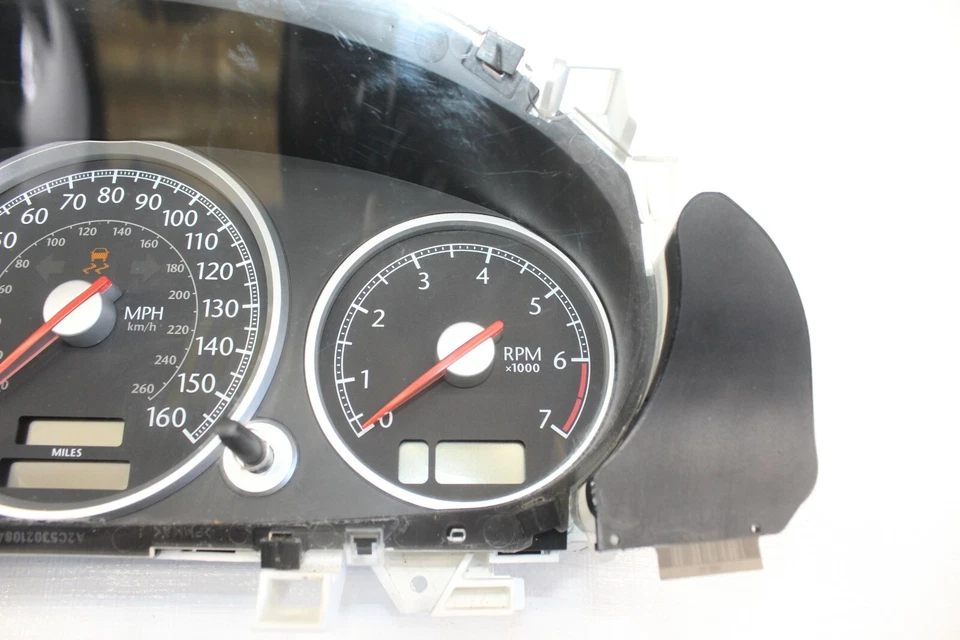 2005 CHRYSLER CROSSFIRE ZH COUPE #171 M/T INSTRUMENT CLUSTER SPEEDOMETER - Image 4 of 4