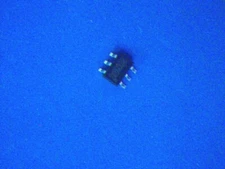 NXP SEMICONDUCTORS  MBC13720NT1 Qty of 30 per Lot IC Amp RF 0.4-2.4GHz w/Bypass