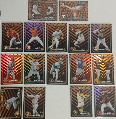 2024 Topps Update Holiday Foil (16) Card Lot. 2 SP's