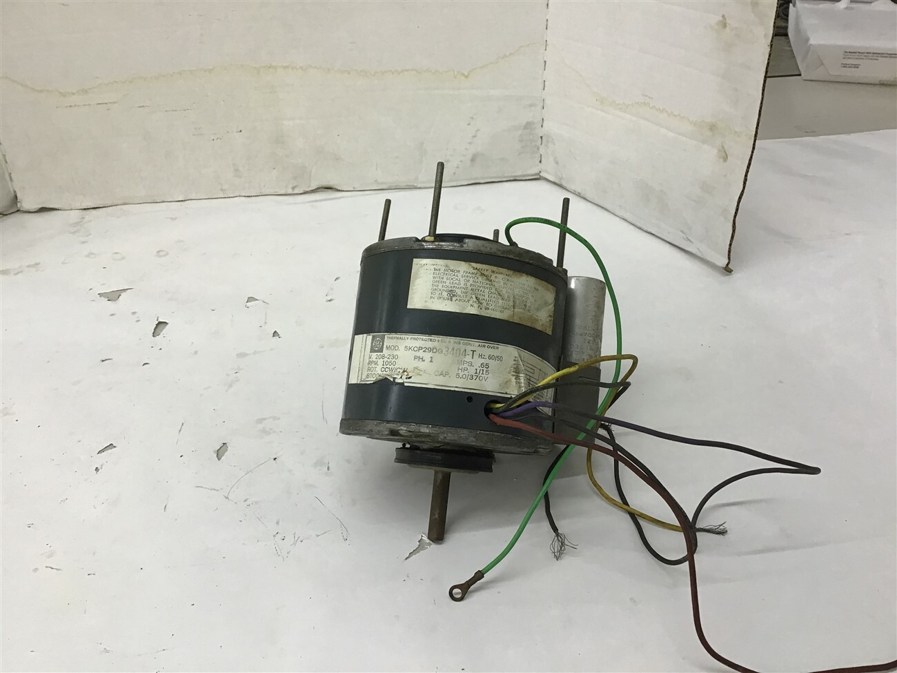 Foto 1 di 6
