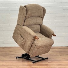 HSL Riser Recliner Chair Single Motor Aysgarth - Super Petite | 50% OFF RRP