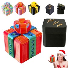 ajitxalr Christmas Stocking Stuffer Annoying Gift Box with 2.54 mm, Red green