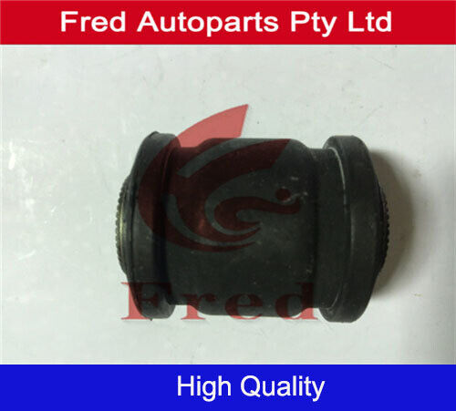 Rear Control Arm Bush For TOYOTA Camry ACV30.ACV40 MCV30 RX330 48725-06100 - Bild 1 von 2
