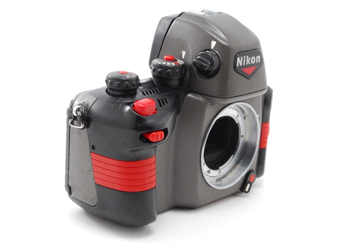 フィルムカメラ Nikon RS AF R-UW AF NIKKOR 28mm/F2.8 中古】Nikon ニコン NIKONOS RS AF + R-UW AF MICRO NIKKOR 28