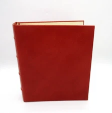 Photo Album Leather Cover 8x9 Ring Binder 72 Clear Pockets Graphic Image RED