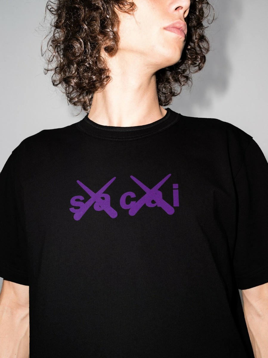 BNWT AW21 SACAI x KAWS FLOCKED LOGO PRINT TSHIRT BLACK 0 | eBay BNWT AW21 SACAI x KAWS FLOCKED LOGO PRINT TSHIRT BLACK 0 | eBay