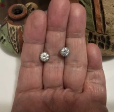 VTG FAS Petite 925 Sterling Silver 6mm Beaded Crowned White CZ Earrings 1.6g EUC