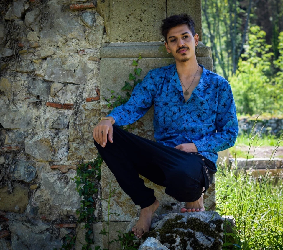 Visionary art Blue Shipibo shirt 100% cotton, long sleeves, ayahuasca style - Image 4 of 4