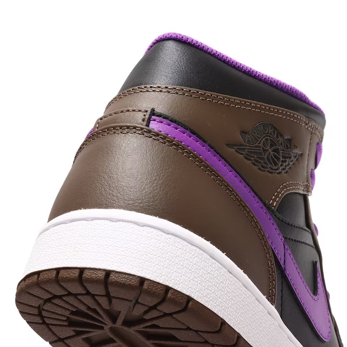 Nike Air Jordan 1 Mid  display picture 2