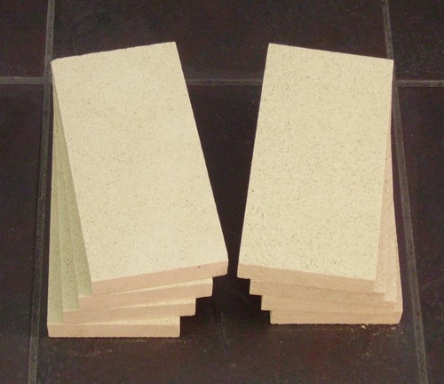 Mattoni refrattari per adattarsi Dovre 500 Stufa a mattoni refrattari  confezione di 8 vermiculite mattoni refrattari | eBay