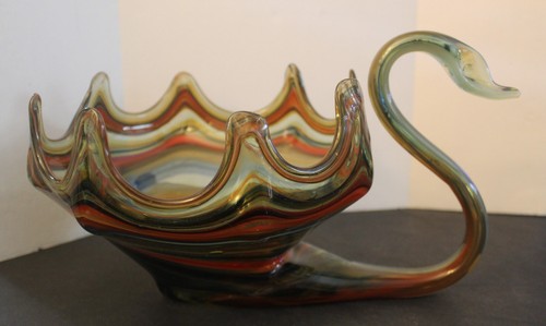 Mid-Century Modern Hand-Blown Vintage Large Glass Swan Center Piece Bowl/ NICE!!