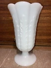 Vintage E.O.BRODY CO Large White Milk Glass Flower Fern Vase 9" M5200 Cleveland