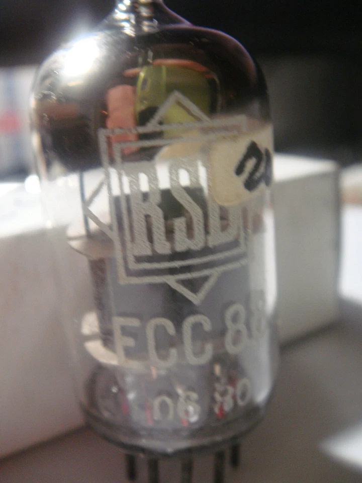 ECC88 RSD   NOS TEST U  METRIX U61B - Photo 3/3