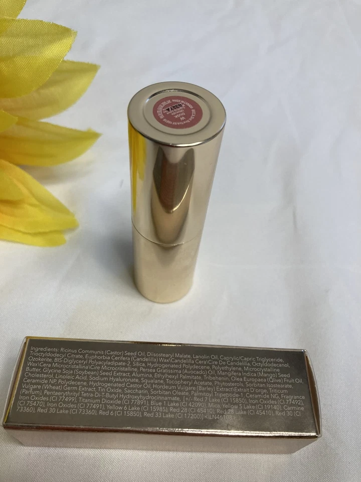 Lápiz labial BECCA Ultimate Love 0,12 oz/3,3 g - con DUSK Foto 4 de 4