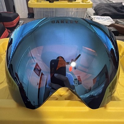 Oakley NWT Snowboarding Goggles Flight Deck XM Goggle Blue Prizm