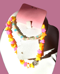 Girls Multicolor Beaded Stretch Bracelet/Multicolor Acrylic Hearts Necklace