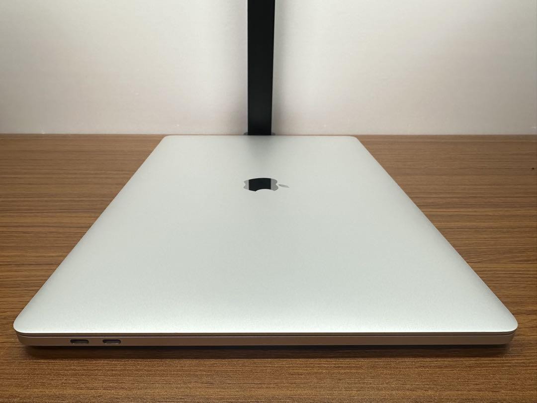 Apple MacBook Pro 2019 15